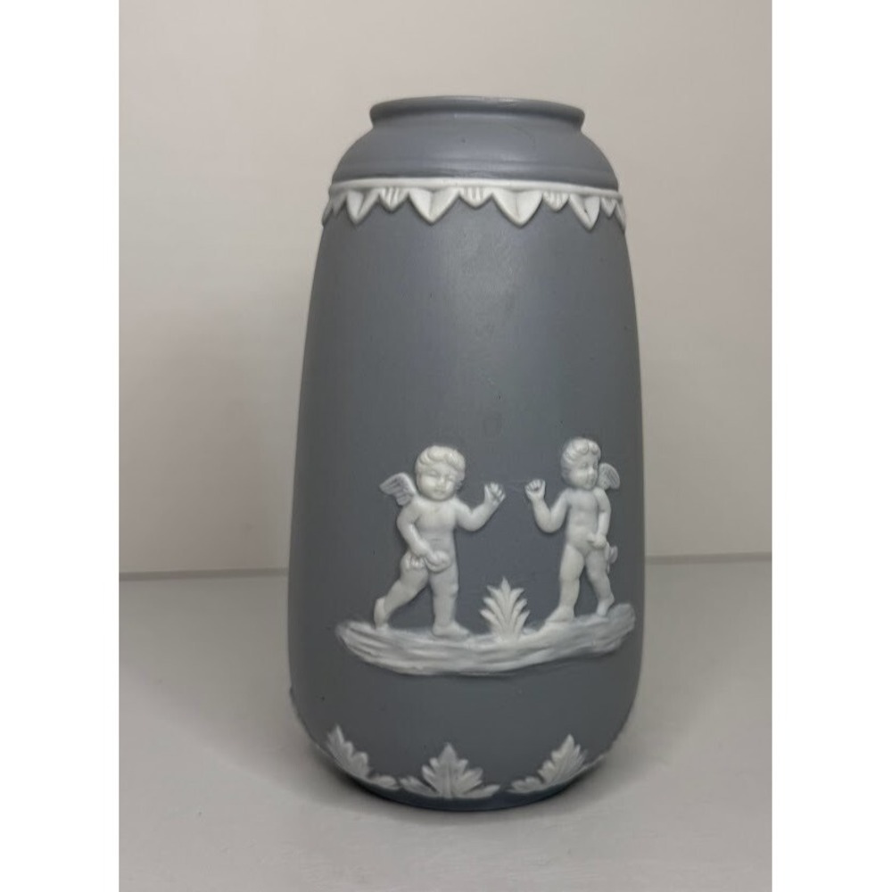 VINTAGE Grecian Goddess Cherub Vase Ucagco Ceramics Jasperware‎ Gray/White Japan